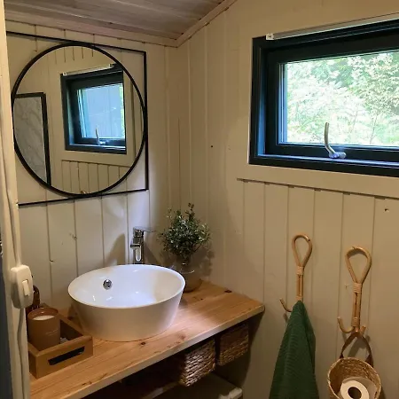 Koselig Med Vedfyrt Badstue Dirdal